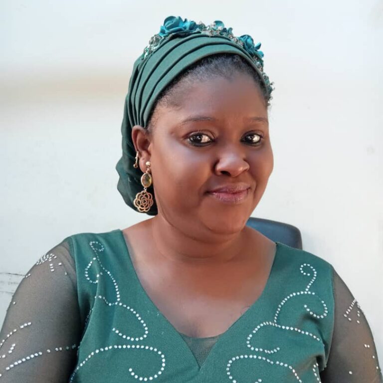 <strong>SAVADOGO</strong> Madina  